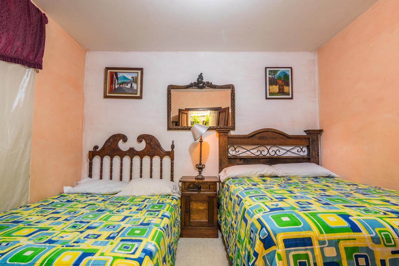 Casa De Leon Hotel Antigua Luaran gambar